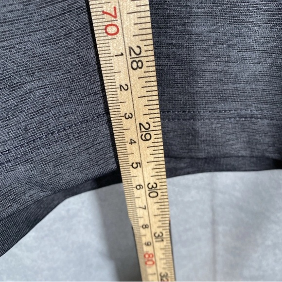 Jaguar Polo Golf Shirt Grey Embroidered Logo 3 Button Size M Lightweight - Picture 3 of 9